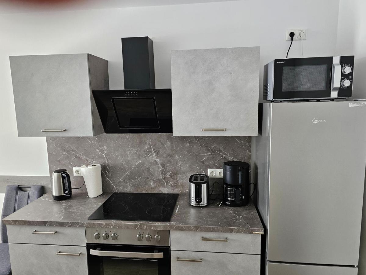 Schoene Grosse Ferienwohnung 79M2 Und 2 Baeder, Zentrumnah, 2Og Erfurt Eksteriør bilde